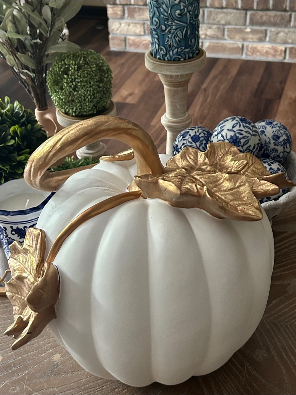 NEW! LARGE Elegant Creamy White Fall Harvest Pumpkin with Gold Stem & Leaves